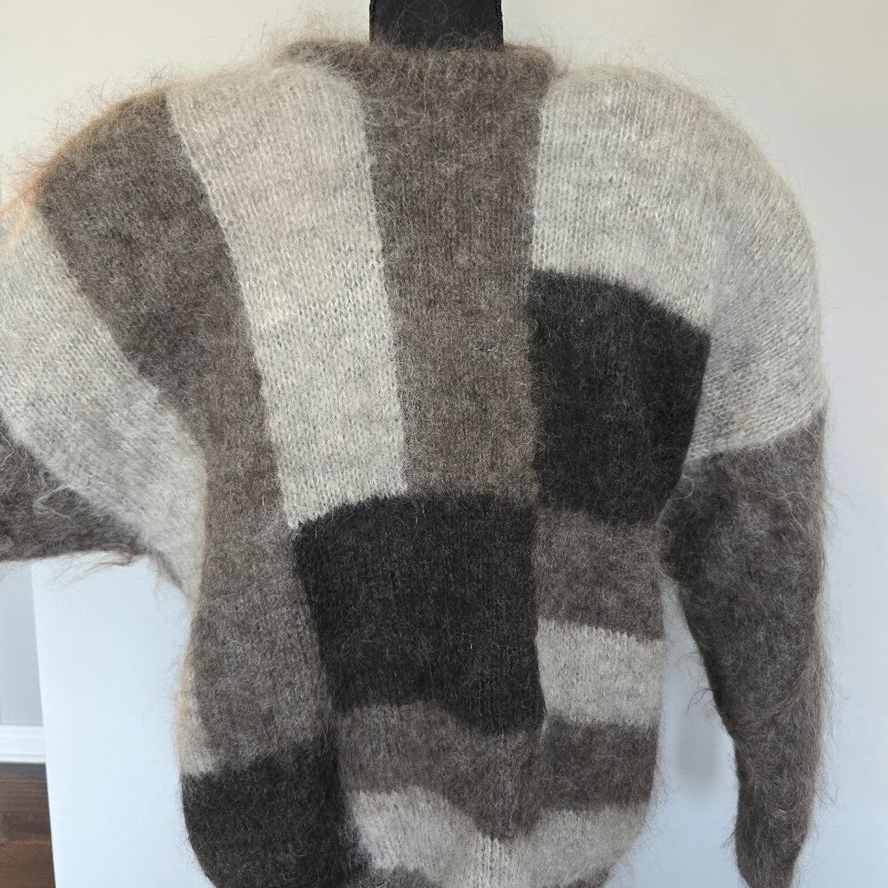 Handknit Unisex Angora Wool Heavyweight Sweater (2XL)